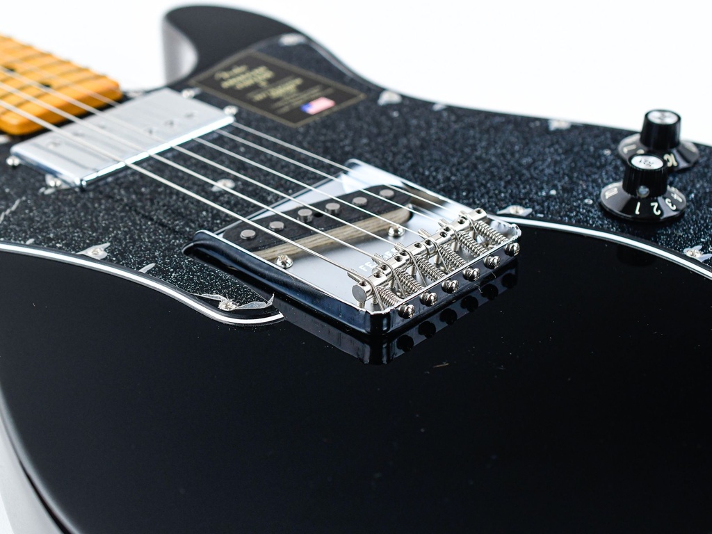 Fender American Vintage II 77 Telecaster Custom Black The